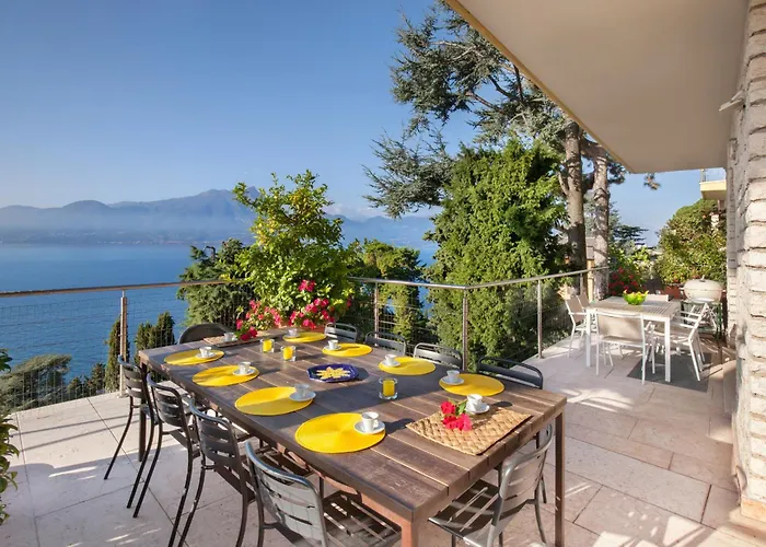 Villa Vista With Pool
