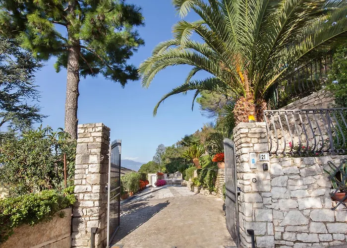 Villa Vista With Pool
